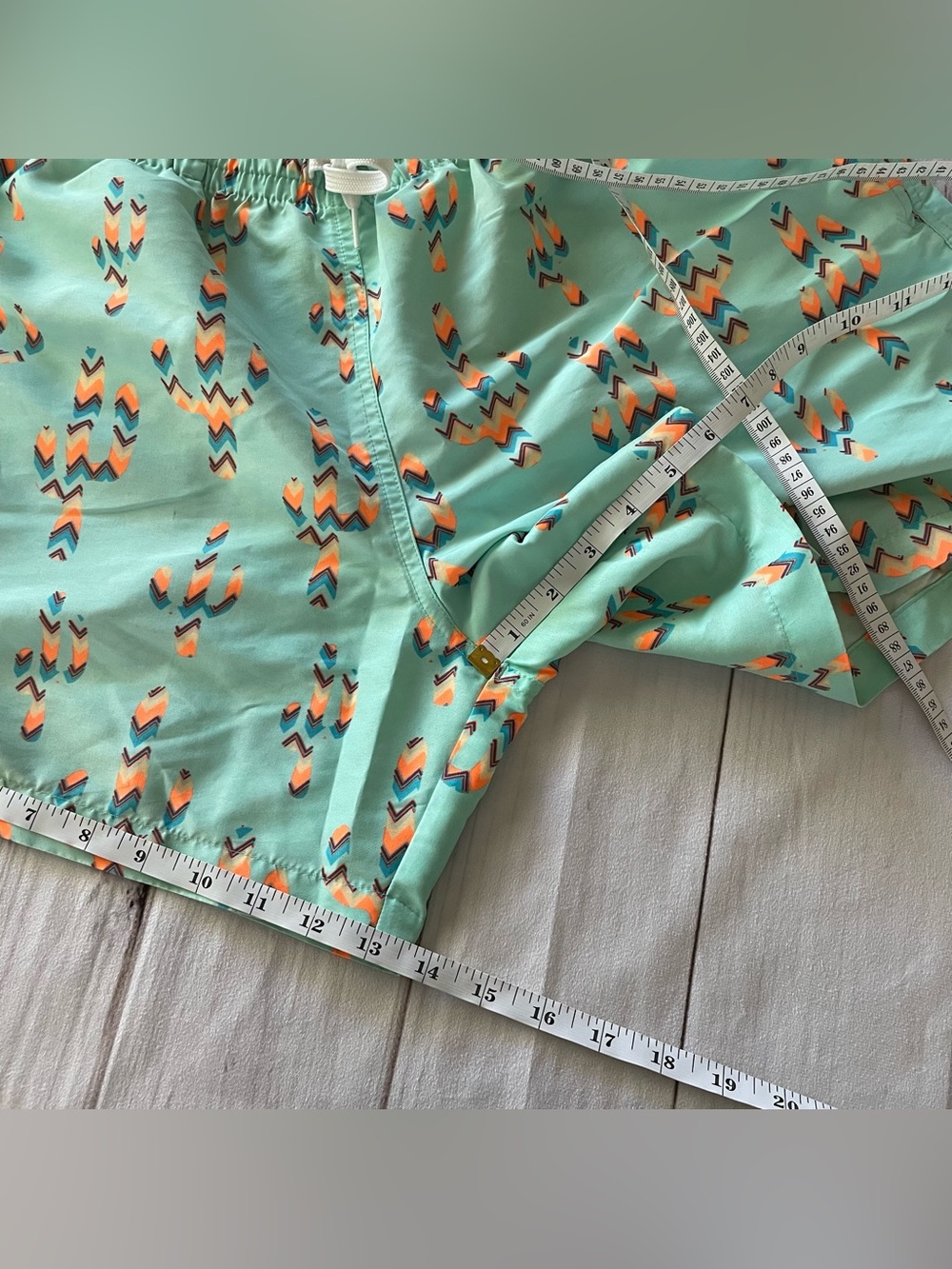 Chubbies Swim Trunks Shorts Mens XL Mint Green Cactus Print USA Drawstring Pool - Picture 14 of 15
